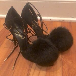 Black puff stilettos 🖤